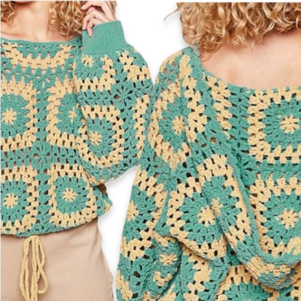 POL / Hoodie / Boho
Chenille Hoodie NWT Medium OVERSIZED Boutique P2P 26”